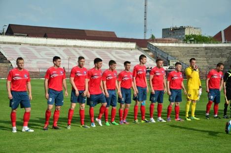 FC Bihor joacă sâmbătă la Arad. Dacă câştigă, scapă de retrogradare